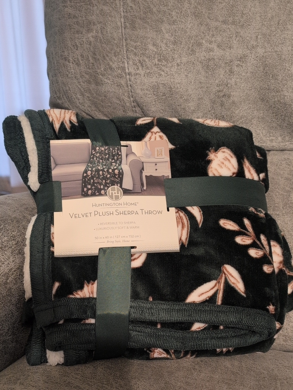 Huntington Home Dark Green Velvet Plush Sherpa Throw with Floral Pattern